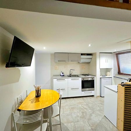 Guru House B&B Apartments Milazzo Bagian luar foto