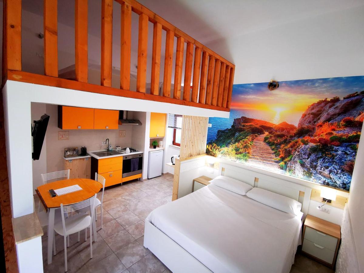 Guru House B&B Apartments Milazzo Bagian luar foto